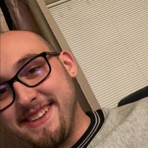 Meet your Posher, Dylan